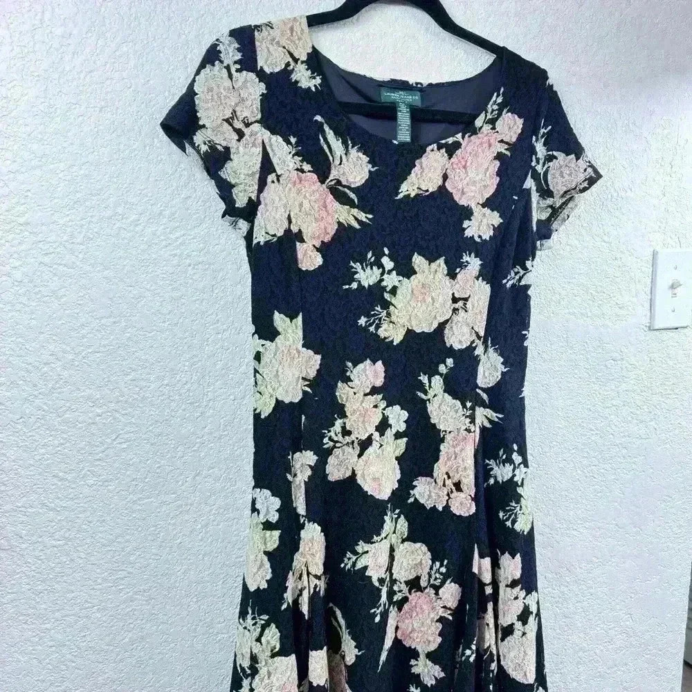Lauren Ralph Lauren Lace Floral Overlay Midi Dress - Size PM - Picture 3 of 6